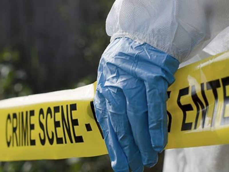 شاب يحرق منزل والده ويحاول الانتحار في الإمارات